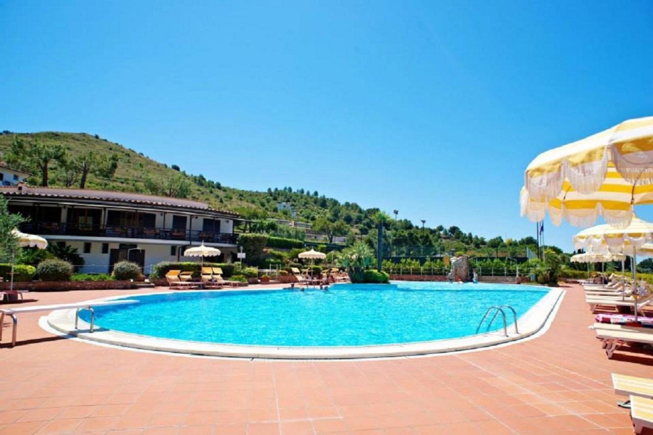 Casa Vacanza Kair Trilo 227 Sperlonga Exteriér fotografie